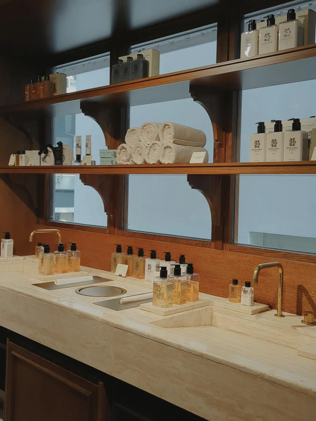 hoteldawsonの店内