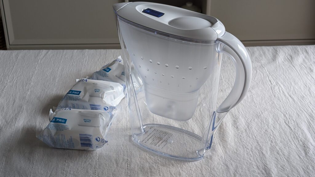 ブリタポット型浄水器マレーラと交換カートリッジ