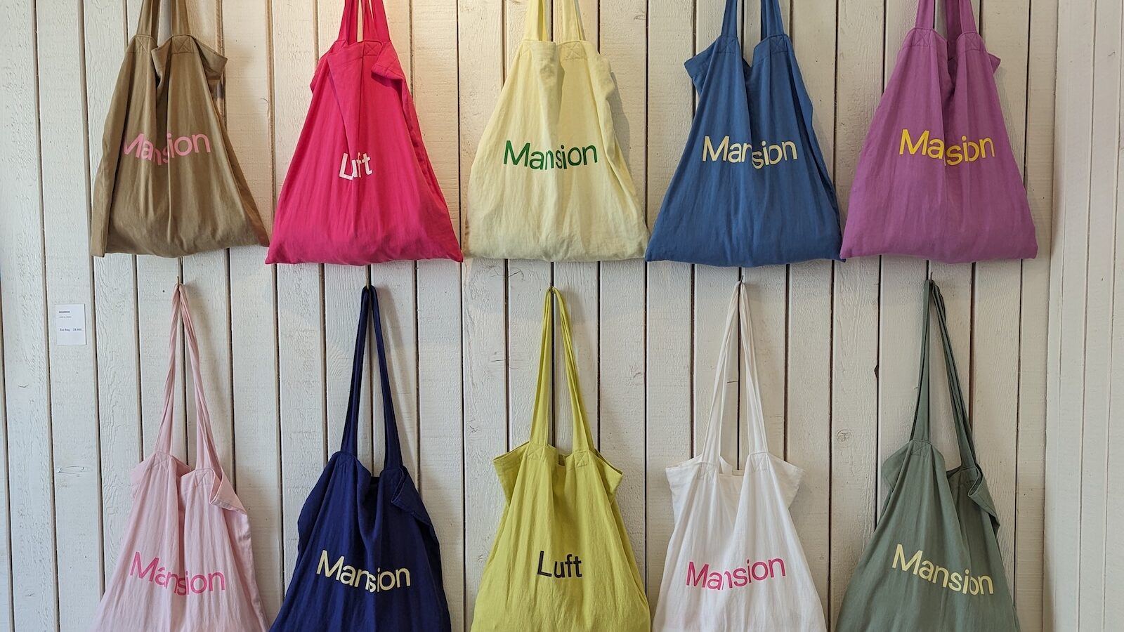 Luft Mansionのエコバッグ